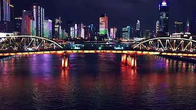 广州城市夜景建筑群桥梁交通珠江夜景航拍视频的预览图